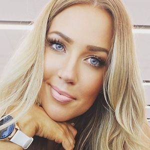 Meet your Posher, Ruth